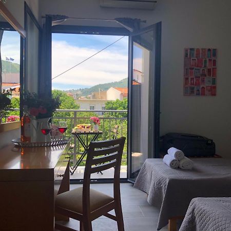 Central Guest House Skiathos Zewnętrze zdjęcie